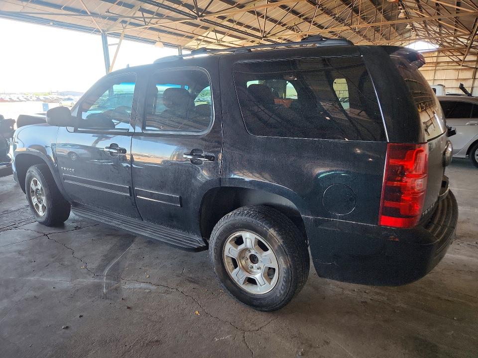 70545786 :رقم المزاد ، 1GNSCAE03DR212110 vin ، 2013 Chevrolet Tahoe مزاد بيع