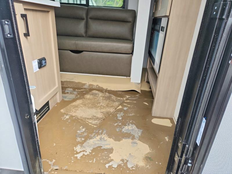 Продажа на аукционе авто 2027 Open Range Travel Trailer, vin: 58TBM0BP7V16X3226, номер лота: 69221906