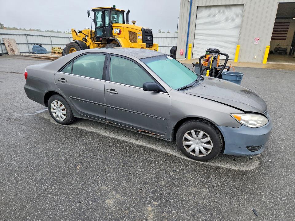2005 Toyota Camry მანქანა იყიდება აუქციონზე, vin: JTDBE32K853002398, აუქციონის ნომერი: 70785676
