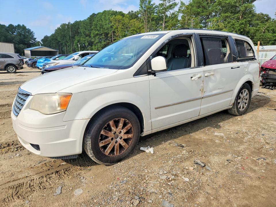67141486 :رقم المزاد ، 2A4RR8DXXAR366715 vin ، 2010 Chrysler Town & Country مزاد بيع