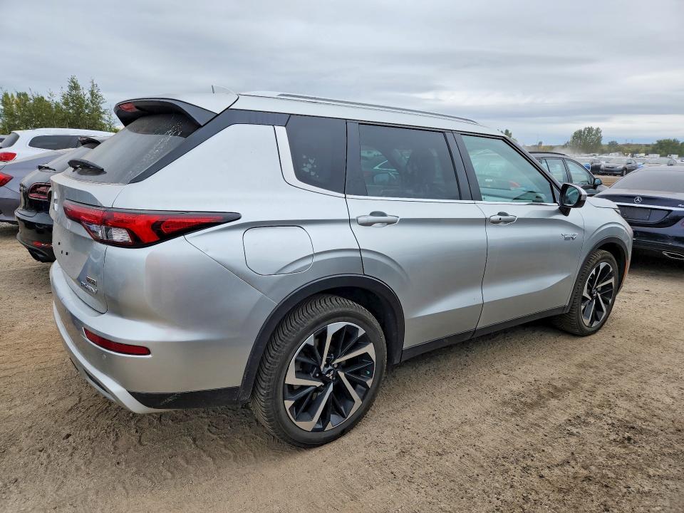 70683106 :رقم المزاد ، JA4T5UA92PZ614485 vin ، 2023 Mitsubishi Outlander مزاد بيع