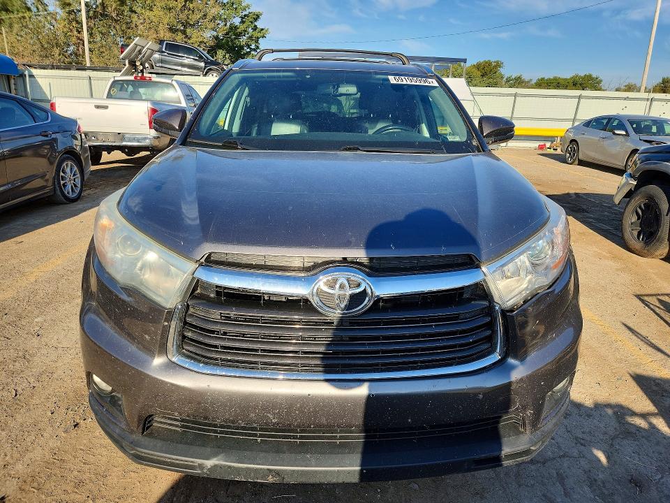 2016 Toyota Highlander მანქანა იყიდება აუქციონზე, vin: 5TDJKRFH9GS351593, აუქციონის ნომერი: 69195996