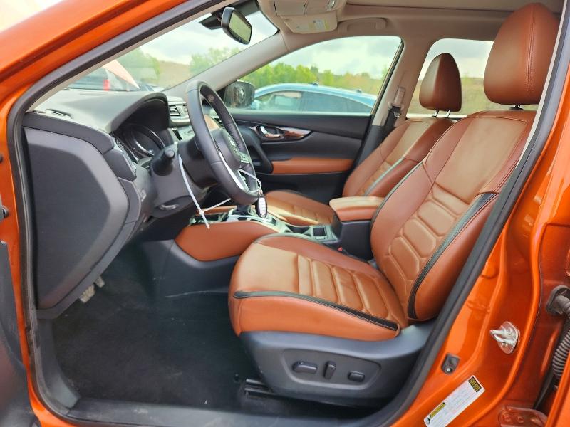 69639036 :رقم المزاد ، 5N1AT2MV2KC742734 vin ، 2019 Nissan Rogue مزاد بيع