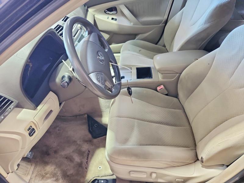70631646 :رقم المزاد ، 4T1BE46K49U409453 vin ، 2009 Toyota Camry مزاد بيع