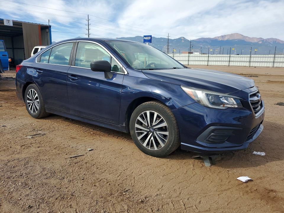 69337226 :رقم المزاد ، 4S3BNAB60J3030696 vin ، 2018 Subaru Legacy مزاد بيع