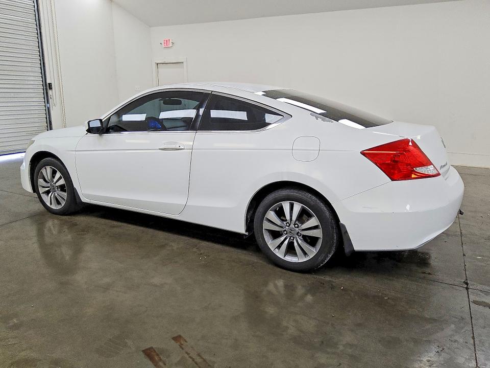 67439486 :رقم المزاد ، 1HGCS1B37BA006431 vin ، 2011 Honda Accord مزاد بيع