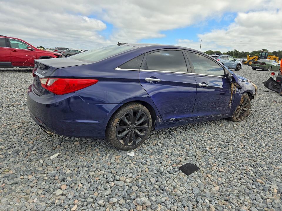 70521626 :رقم المزاد ، 5NPEC4AB6CH335372 vin ، 2012 Hyundai Sonata مزاد بيع