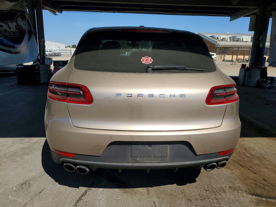68984466 :رقم المزاد ، WP1AB2A59GLB42598 vin ، 2016 Porsche Macan مزاد بيع