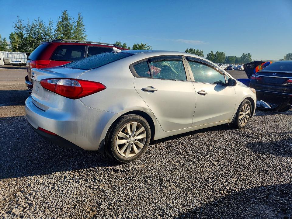 2014 Kia Forte მანქანა იყიდება აუქციონზე, vin: KNAFX4A60E5074087, აუქციონის ნომერი: 67035766