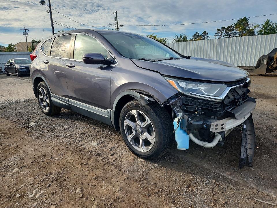 Продажа на аукционе авто 2018 Honda Cr-v, vin: 7FARW2H51JE060698, номер лота: 71039936