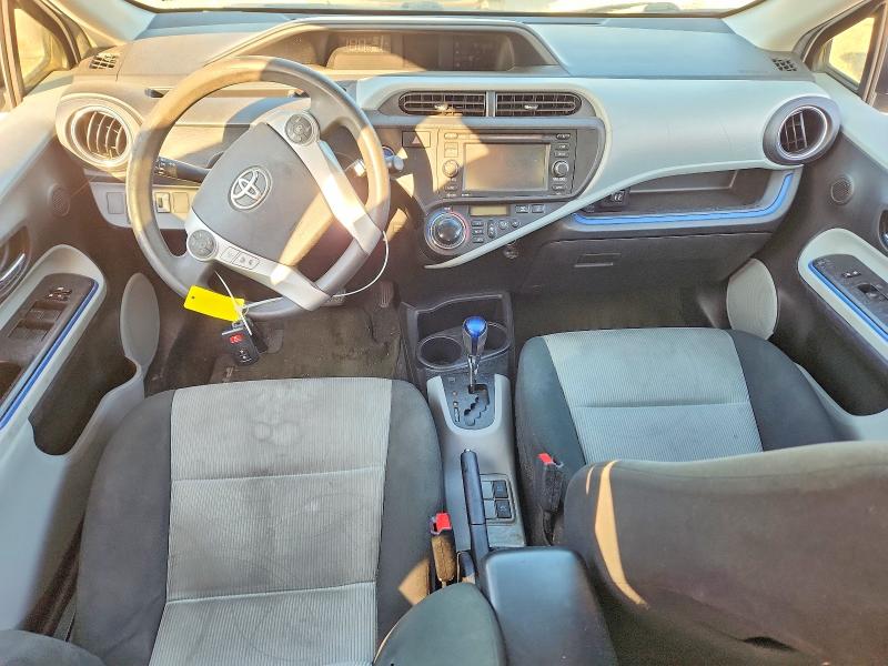 70126276 :رقم المزاد ، JTDKDTB32C1514596 vin ، 2012 Toyota Prius C مزاد بيع