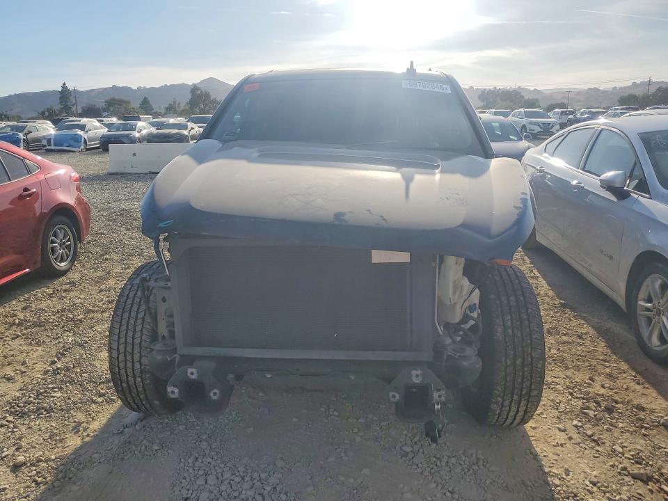 69702846 :رقم المزاد ، 1GKS1BKC2KR118319 vin ، 2019 Gmc Yukon مزاد بيع