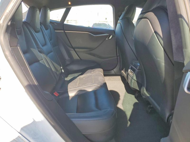 2020 Tesla Model S მანქანა იყიდება აუქციონზე, vin: 5YJSA1E43LF364975, აუქციონის ნომერი: 70090946