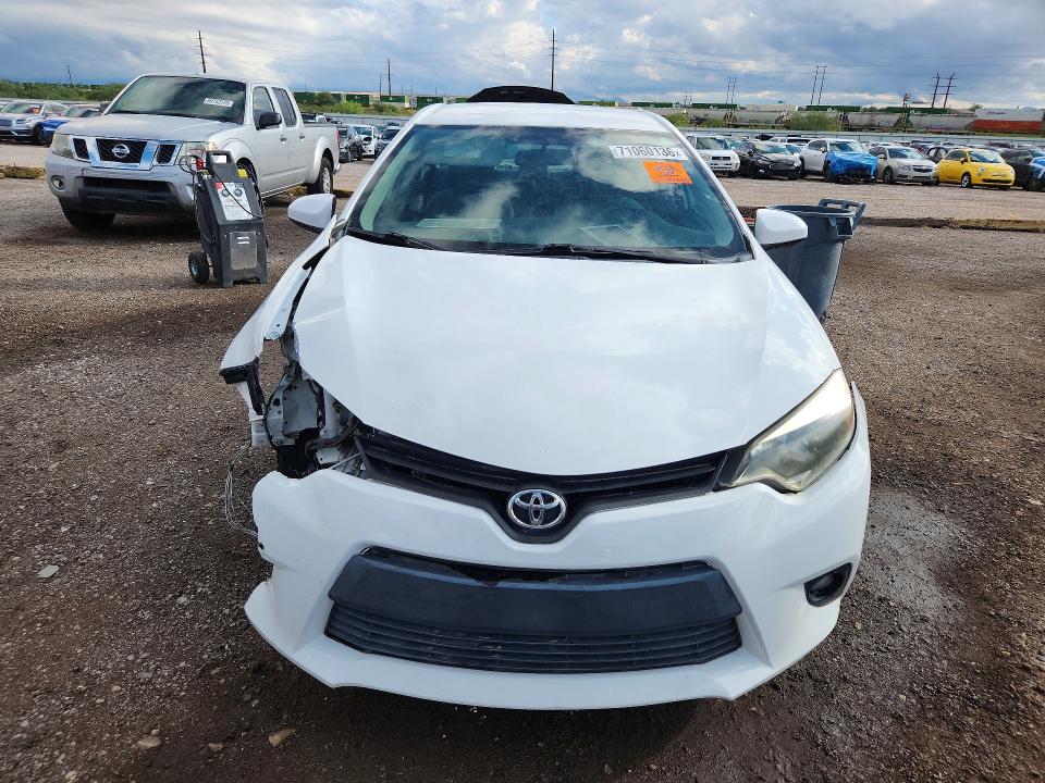 71060136 :رقم المزاد ، 5YFBURHE1EP058455 vin ، 2014 Toyota Corolla مزاد بيع