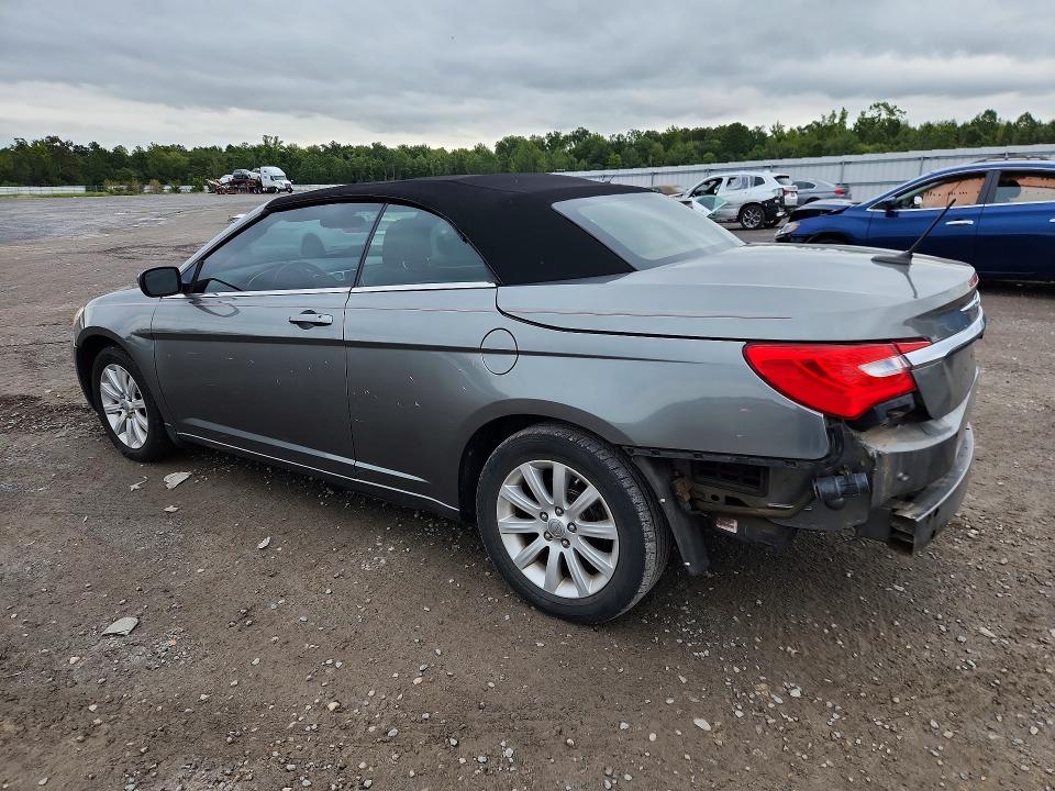 Auction sale of the 2013 Chrysler 200, vin: 1C3BCBEB5DN511352, lot number: 70277206