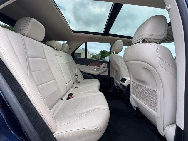 Продаж на аукціоні авто 2022 Mercedes-benz Gle, vin: 4JGFB4JB3NA745902, номер лоту: 70268236