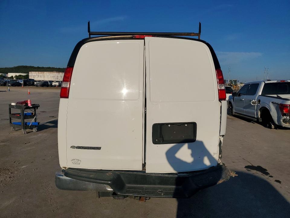 Продаж на аукціоні авто 2021 Chevrolet Express G2500, vin: 1GCWGAF78M1176598, номер лоту: 68575246