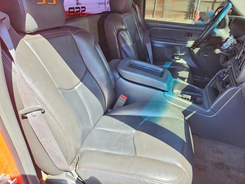 Продажа на аукционе авто 2005 Chevrolet Silverado, vin: 1GCEC14T85Z163988, номер лота: 67756946