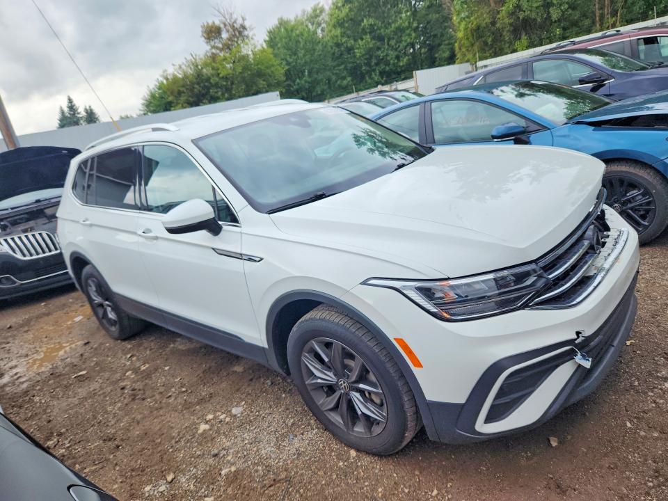 Продажа на аукционе авто 2024 Volkswagen Tiguan, vin: 3VV2B7AXXRM036667, номер лота: 67600276