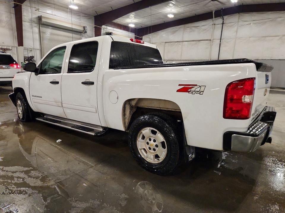 70850016 :رقم المزاد ، 1GCPKSE3XBF161608 vin ، 2011 Chevrolet Silverado مزاد بيع