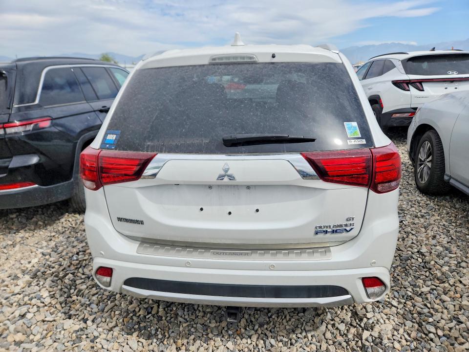 Продаж на аукціоні авто 2018 Mitsubishi Outlander, vin: JA4J24A55JZ029372, номер лоту: 68247736