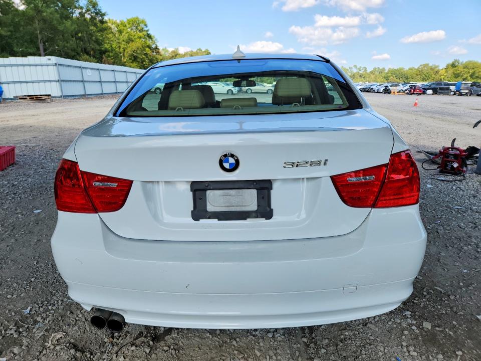 2009 Bmw 328 მანქანა იყიდება აუქციონზე, vin: WBAPH77539NM45993, აუქციონის ნომერი: 69007896