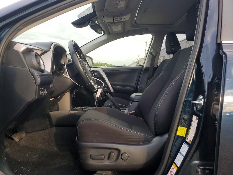 Продажа на аукционе авто 2018 Toyota Rav4, vin: JTMRFREV7JJ213487, номер лота: 70545126
