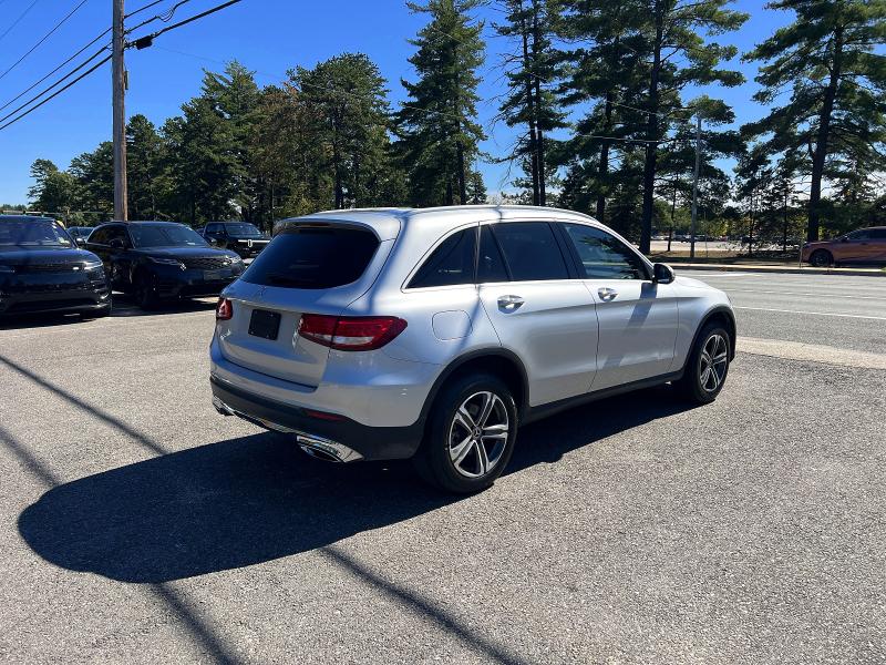 71067166 :رقم المزاد ، WDC0G4JB8JV069858 vin ، 2018 Mercedes-benz Glc مزاد بيع