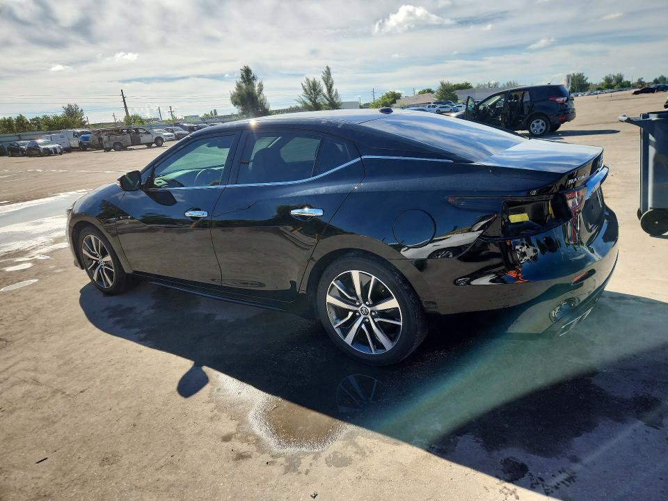 70117136 :رقم المزاد ، 1N4AA6CV1LC364044 vin ، 2020 Nissan Maxima مزاد بيع