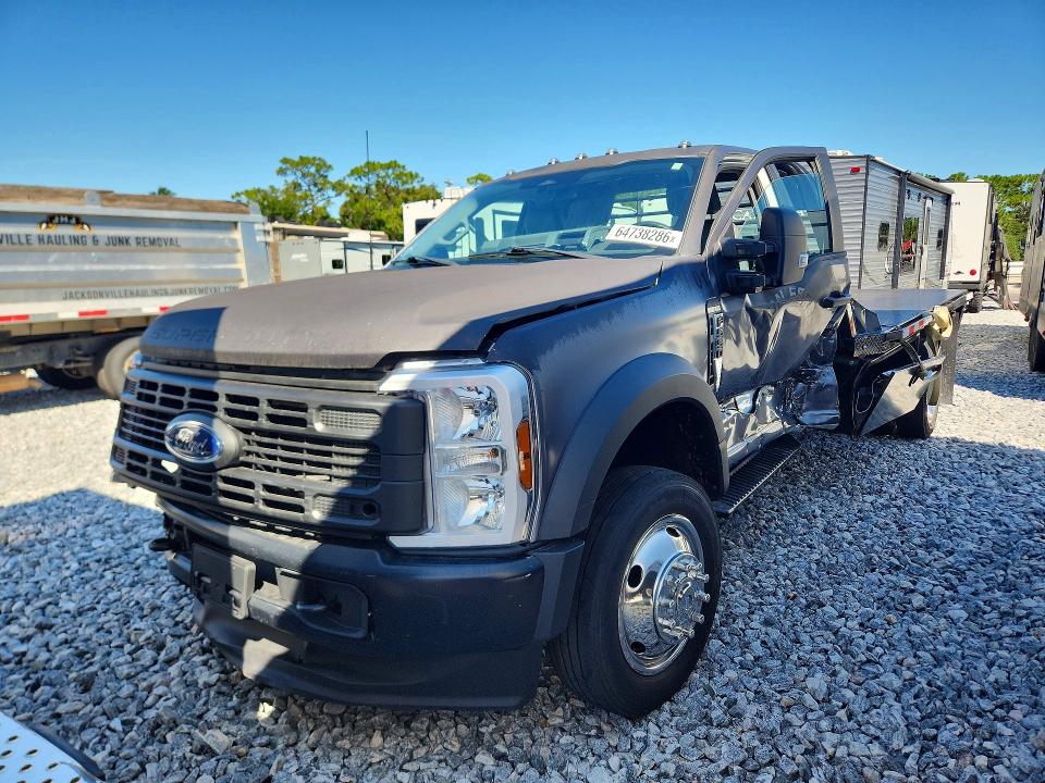 64738286 :رقم المزاد ، 1FDUF5HT7RDA17942 vin ، 2024 Ford F550 مزاد بيع