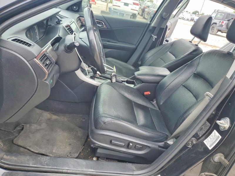 2017 Honda Accord მანქანა იყიდება აუქციონზე, vin: 1HGCR3F98HA031577, აუქციონის ნომერი: 69866166