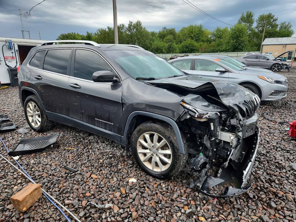67978066 :رقم المزاد ، 1C4PJMDS8GW169835 vin ، 2016 Jeep Cherokee مزاد بيع