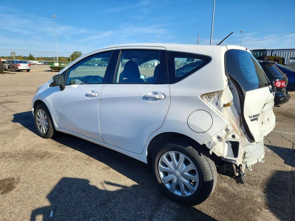 68667626 :رقم المزاد ، 3N1CE2CP3FL414214 vin ، 2015 Nissan Versa Note مزاد بيع