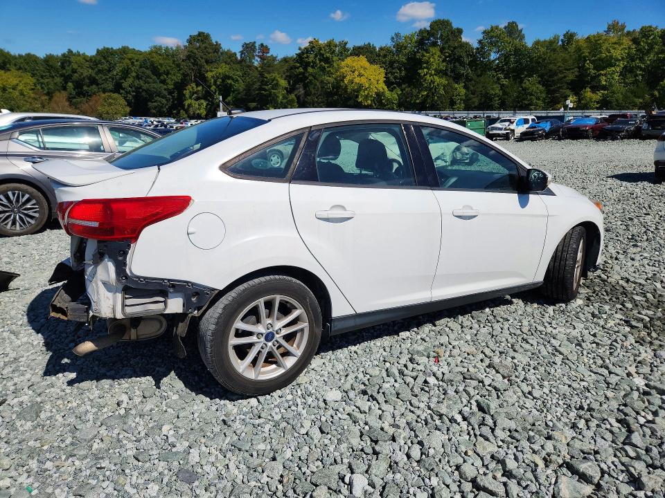 2017 Ford Focus მანქანა იყიდება აუქციონზე, vin: 1FADP3F26HL322472, აუქციონის ნომერი: 70481296
