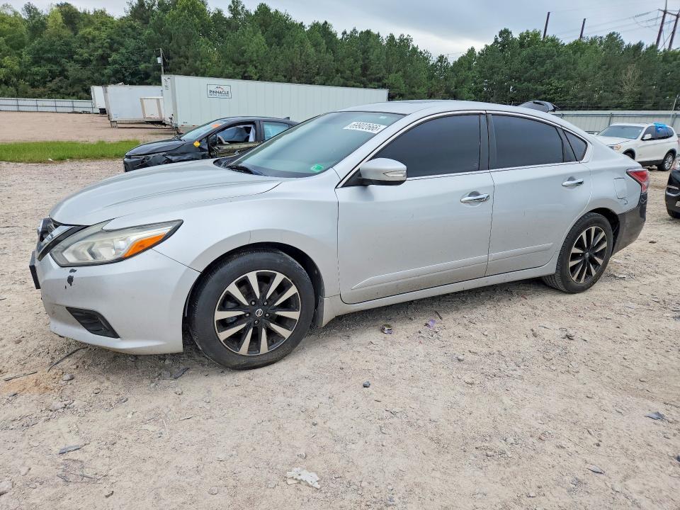 Продаж на аукціоні авто 2018 Nissan Altima, vin: 1N4AL3AP6JC155411, номер лоту: 69902666