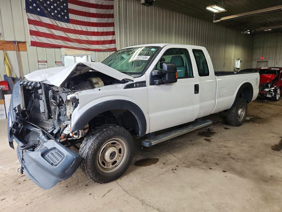 69231536 :رقم المزاد ، 1FT7X2B6XFED57656 vin ، 2015 Ford F250 مزاد بيع
