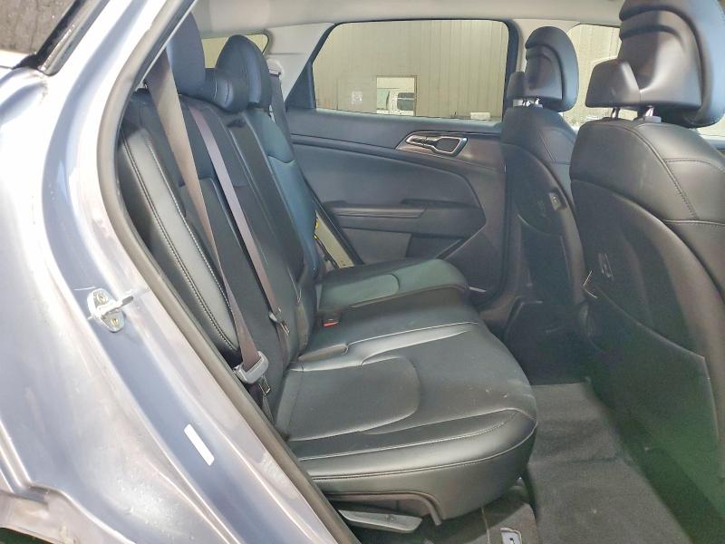 Продажа на аукционе авто 2023 Kia Sportage, vin: 5XYK33AFXPG027425, номер лота: 67315596
