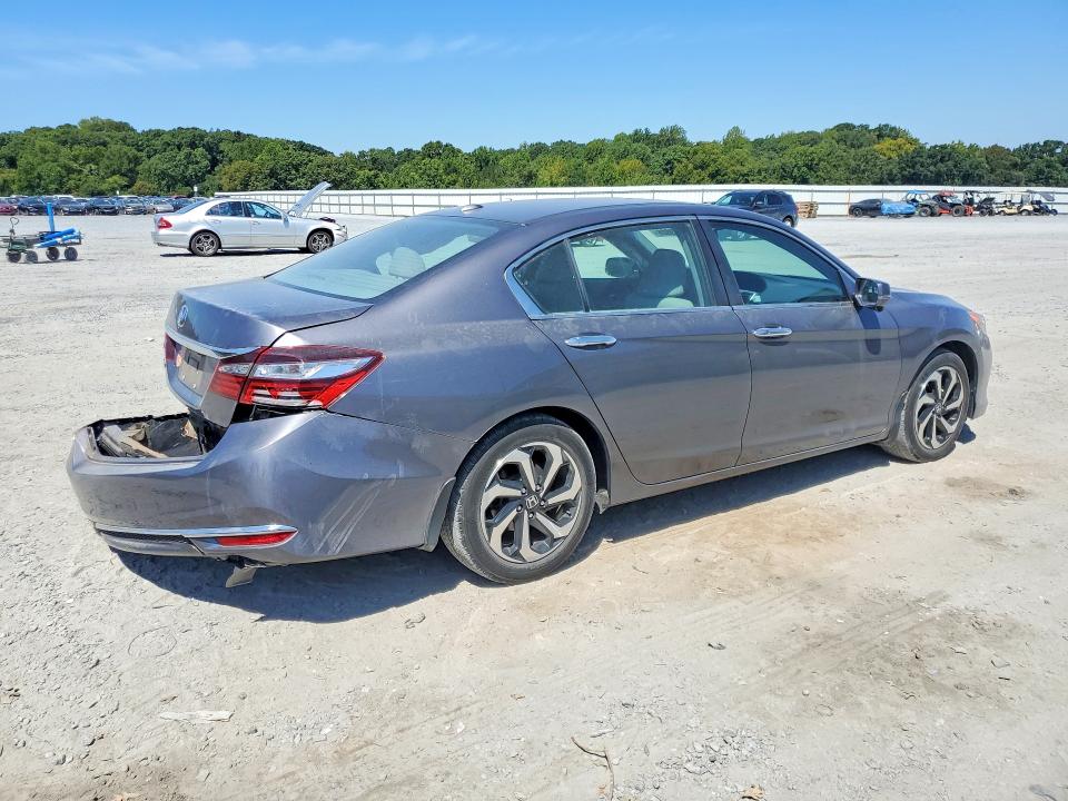 Aukcja sprzedaży 2017 Honda Accord, vin: 1HGCR2F89HA126117, numer aukcji: 68489926