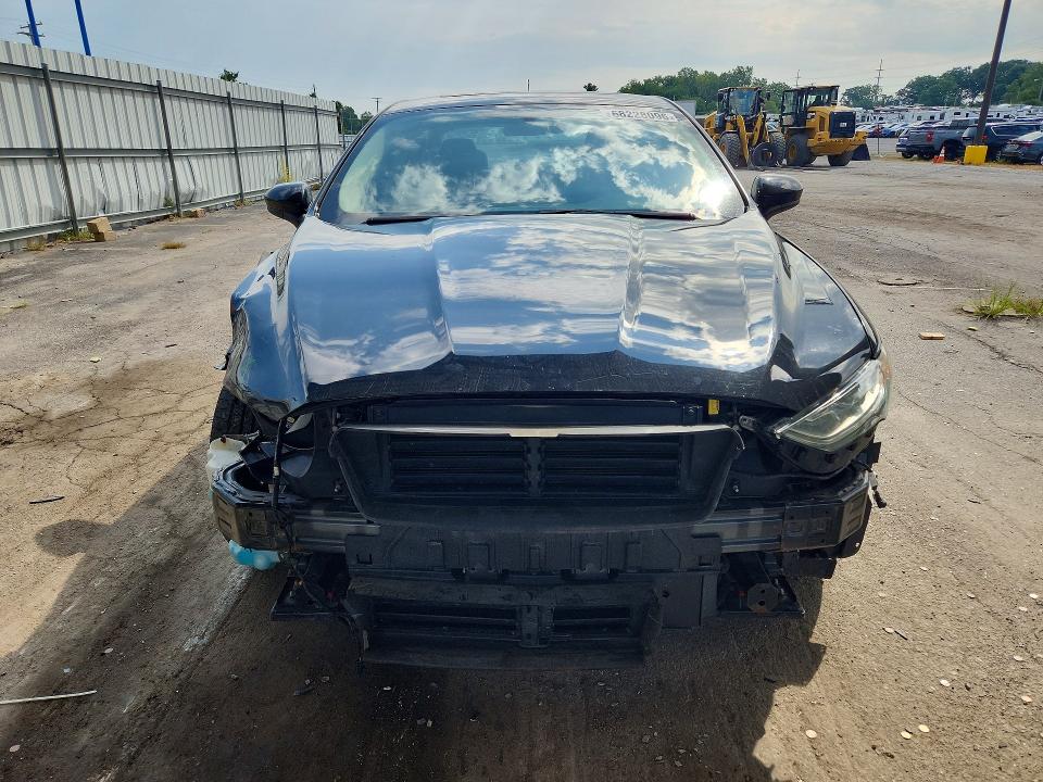 2018 Ford Fusion მანქანა იყიდება აუქციონზე, vin: 3FA6P0LUXJR247893, აუქციონის ნომერი: 68228096