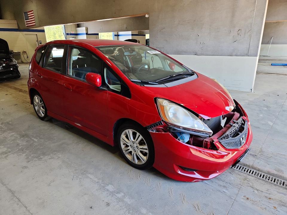 68772916 :رقم المزاد ، JHMGE884X9S021038 vin ، 2009 Honda Fit مزاد بيع