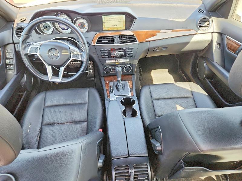 67401286 :رقم المزاد ، WDDGF4HB0EG242799 vin ، 2014 Mercedes-benz C مزاد بيع