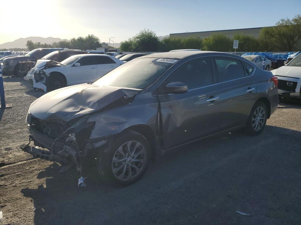 69036586 :رقم المزاد ، 3N1AB7AP1JY322496 vin ، 2018 Nissan Sentra مزاد بيع