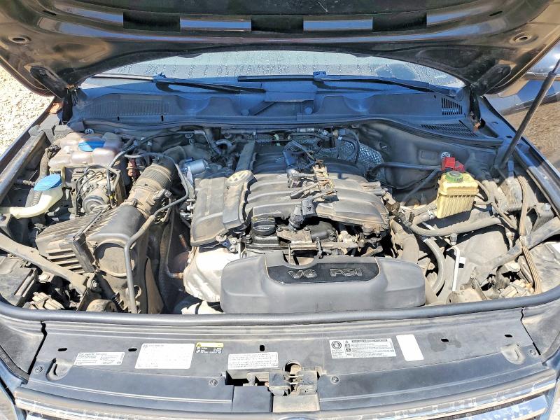 68939756 :رقم المزاد ، WVGRF7BP3HD003628 vin ، 2017 Volkswagen Touareg مزاد بيع