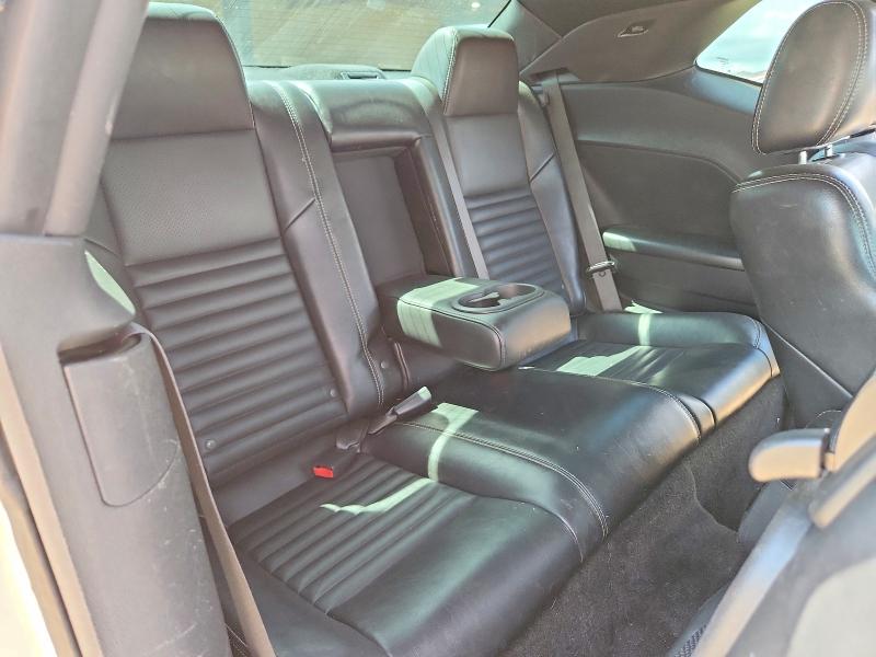 68614376 :رقم المزاد ، 2B3LJ54TX9H541532 vin ، 2009 Dodge Challenger مزاد بيع