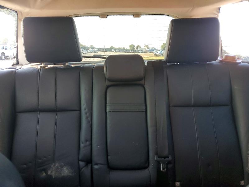 69112296 :رقم المزاد ، SALFR2BN3BH245103 vin ، 2011 Land Rover Lr2 مزاد بيع