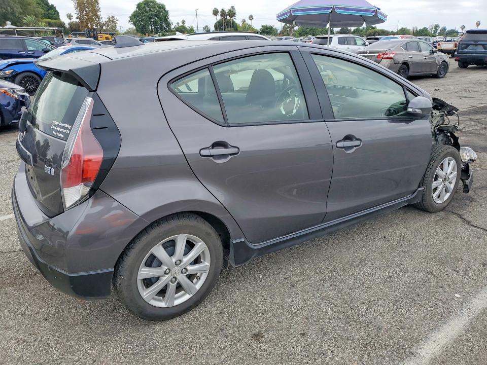 Продаж на аукціоні авто 2017 Toyota Prius C, vin: JTDKDTB37H1595134        , номер лоту: 69060756