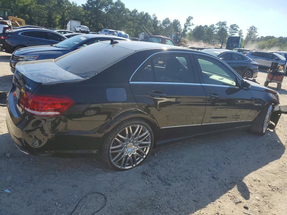68764406 :رقم المزاد ، WDDHF8JB0CA631531 vin ، 2012 Mercedes-benz E مزاد بيع