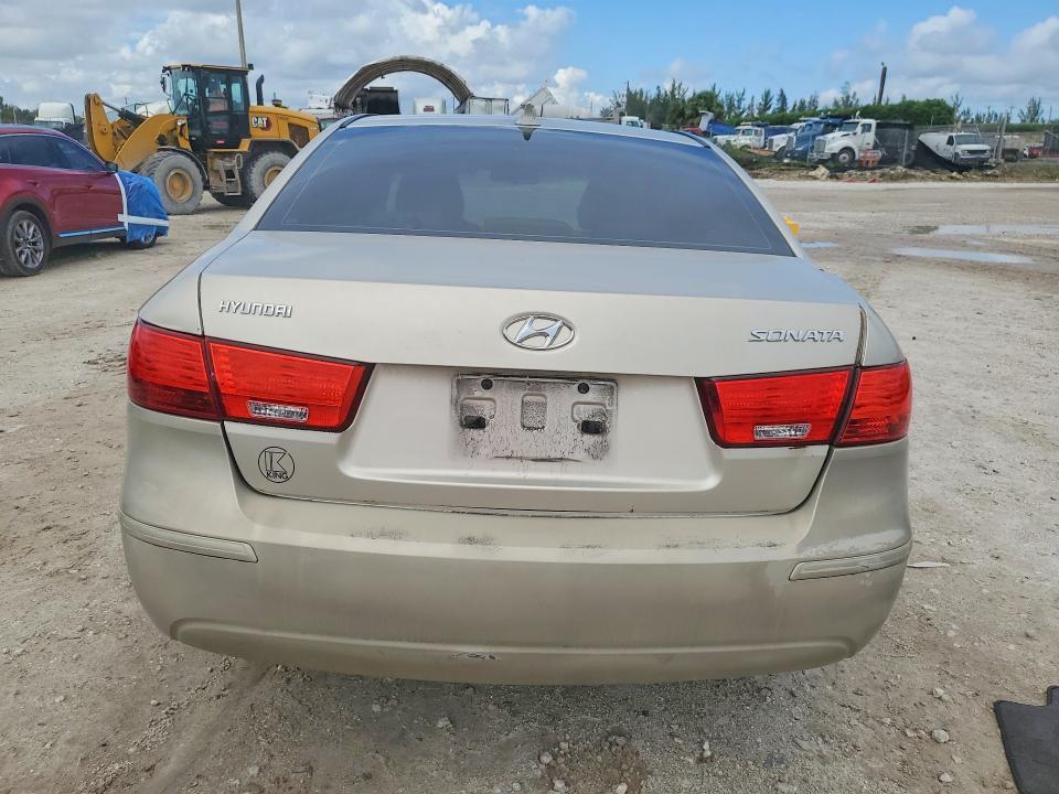 2010 Hyundai Sonata მანქანა იყიდება აუქციონზე, vin: 5NPET4AC7AH643396, აუქციონის ნომერი: 68381196
