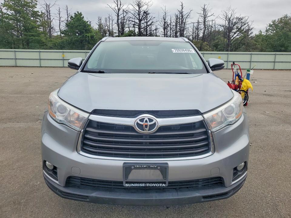70938496 :رقم المزاد ، 5TDJKRFH2GS324333 vin ، 2016 Toyota Highlander مزاد بيع