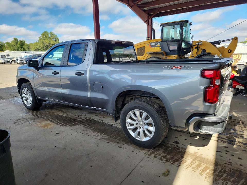 Продаж на аукціоні авто 2021 Chevrolet Silverado, vin: 1GCRYBEK0MZ352079, номер лоту: 69253666